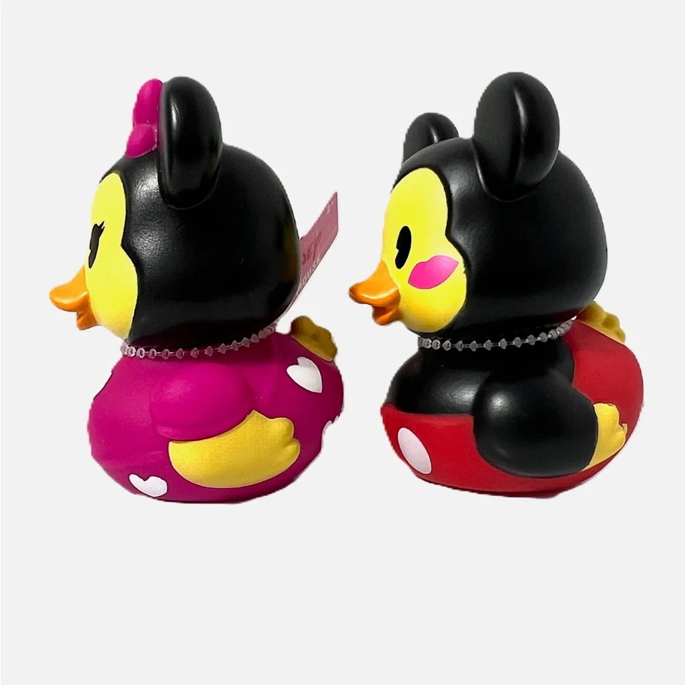 NEW! Disney Mickey Mouse and Minnie Mouse Hearts and Kisses Rubber Duck Set- NWT